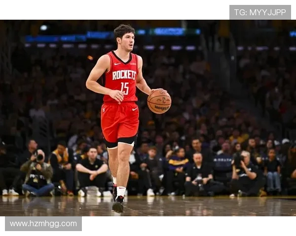 2015年NBA季后赛开拓者与马刺的激烈对决回顾与分析